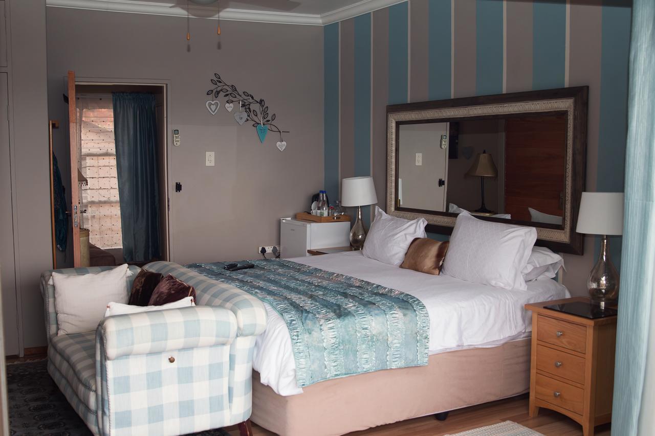 Annie'S Boutique Guesthouse And Garden Spa ハートビーズポート エクステリア 写真